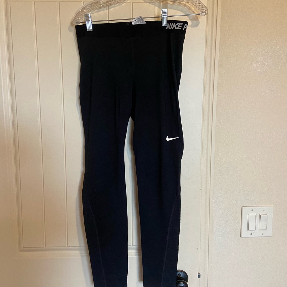 Women’s nike leggings!